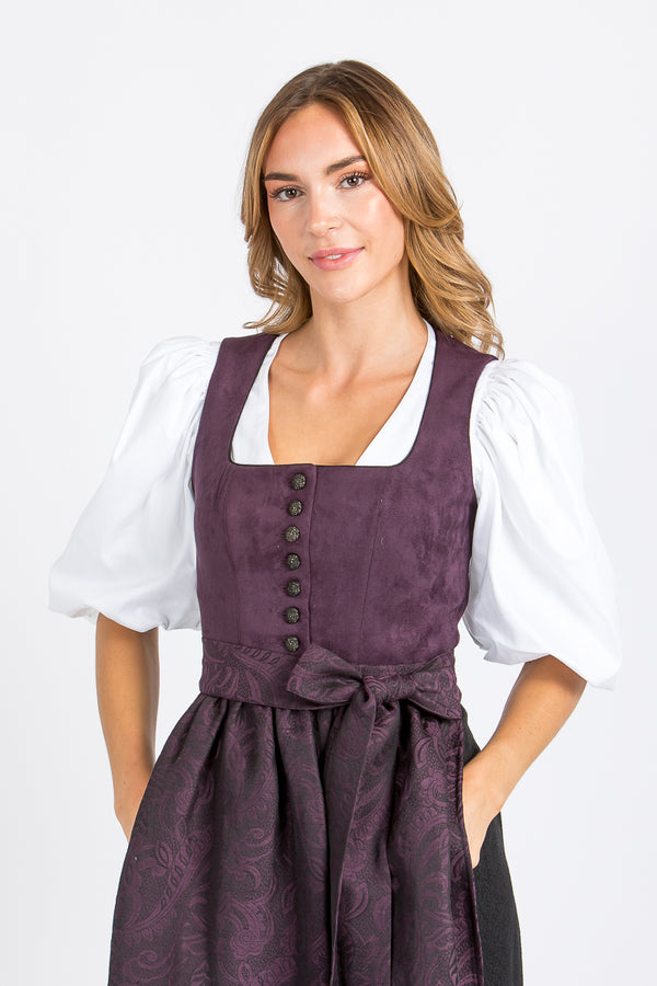 Alpenherz Dirndlbluse Daphne aus Baumwolle mit Puffarm in der Frontansicht