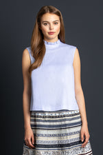 Die Rockmacherin Trachtenbluse Nieke hellblau Vorderansicht | Die Rockmacherin Trachtenbluse Nieke light blue front view