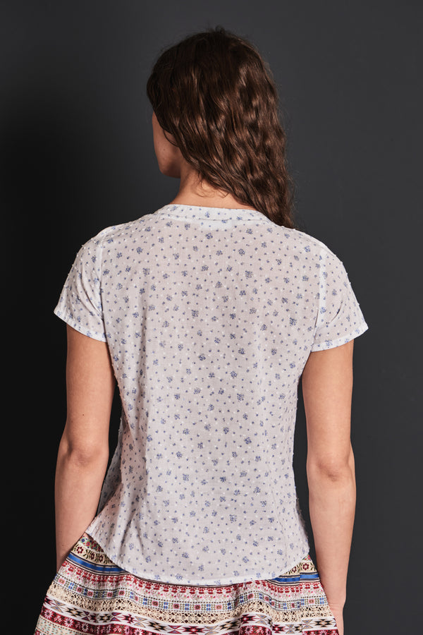 Felicitas Trachtenbluse Babet blau Detail | Felicitas Trachtenbluse Babet blue detail
