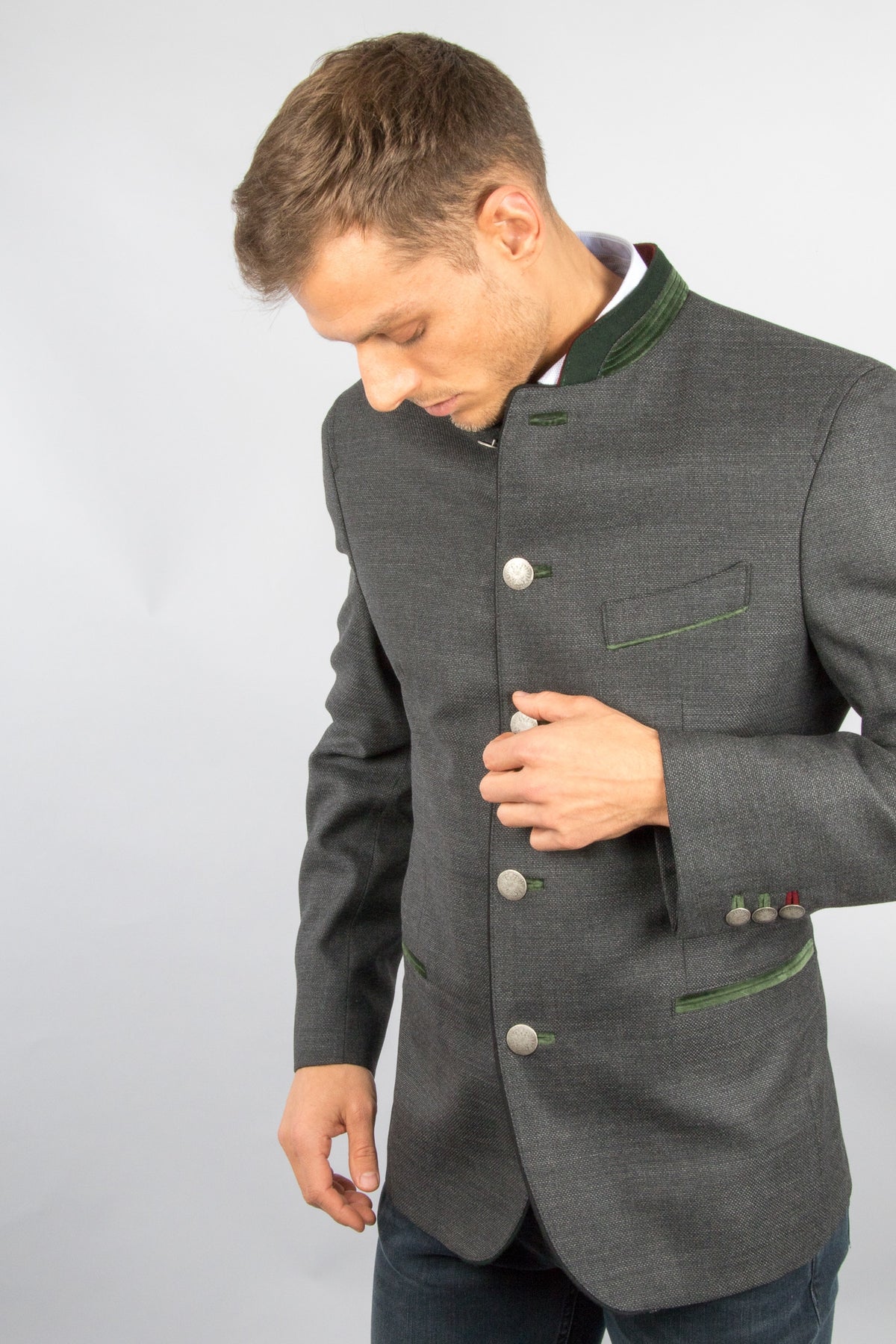 Lodenfrey Trachtensakko S.Meilersdorf grau Detail | Lodenfrey traditional jacket S.Meilersdorf grey detail
