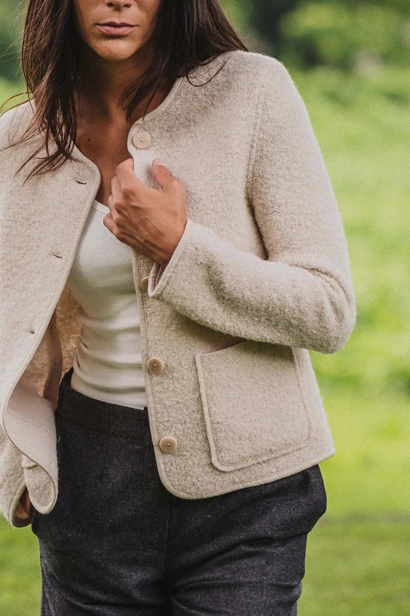 Alpe Piano Trachtenjacke Boucle Fedora creme