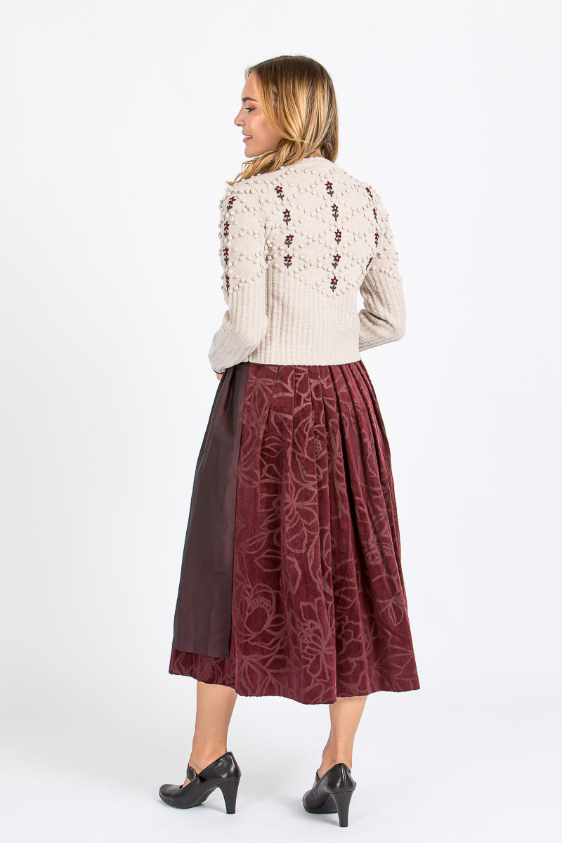 Fei scho schee Strickjacke beige geblümt Rückansicht