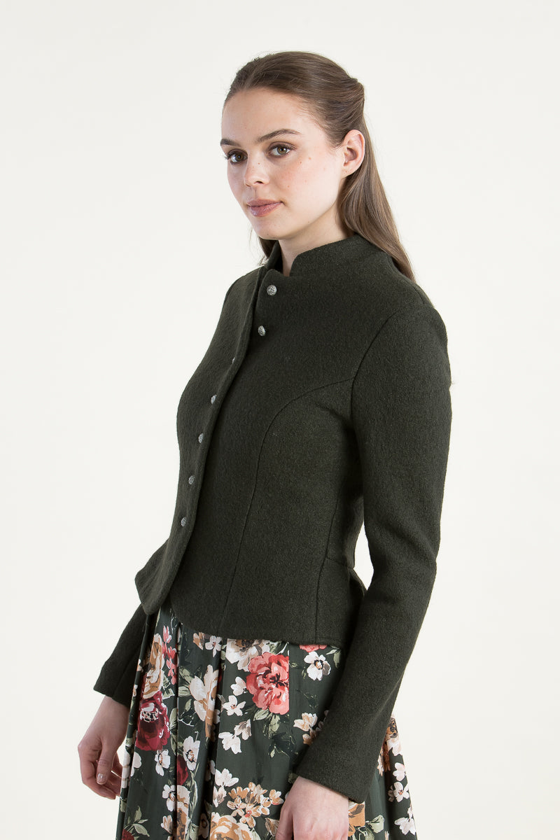 Alissa Walkjanker Mila olive Getragen | Alissa boiled wool jacket Mila olive worn