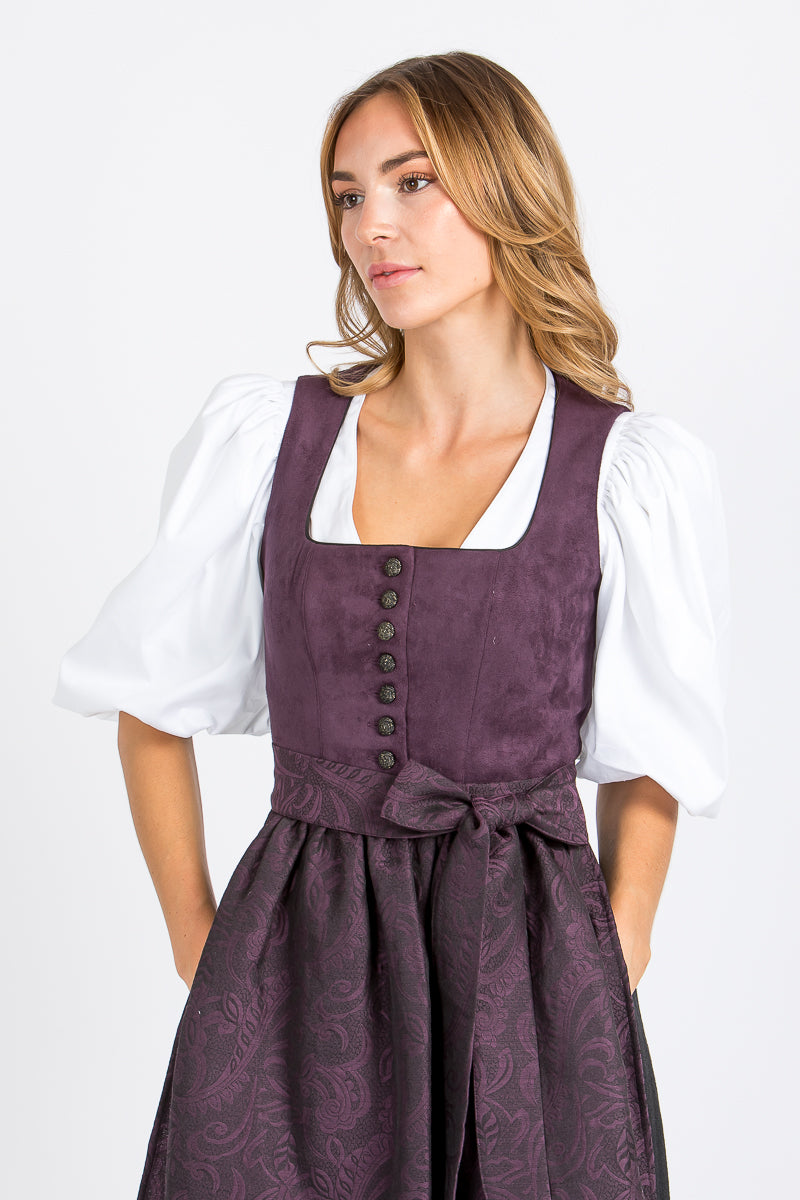 Almliebe Dirndl Amalie in Violet in der Frontansicht, Oberkörper