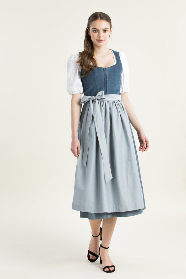 Almliebe Dirndl Cordula hellblau Vorderansicht | Almliebe Dirndl Cordula light blue front view