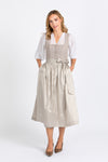 Dirndl von Almliebe in creme. Frontansicht. 