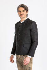 Almliebe Trachtenjanker Tschamsdara anthrazit Getragen | Almliebe traditional jacket Tschamsdara anthracite worn