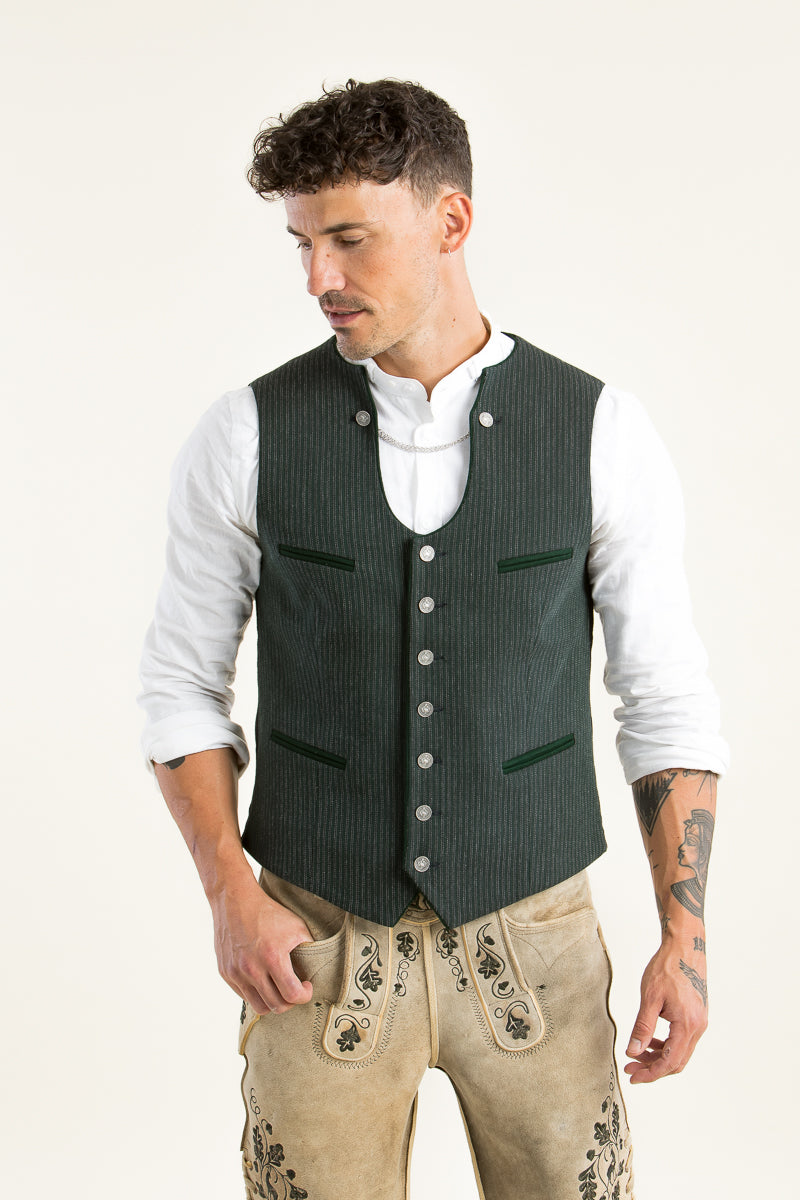 Almliebe Trachtenweste Xare grün Detail | Almliebe Miesbacher waistcoat Xare green detail