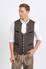 Almliebe Trachtenweste Xare schwarz/rot Vorderansicht | Almliebe traditional vest Xare black/red front view