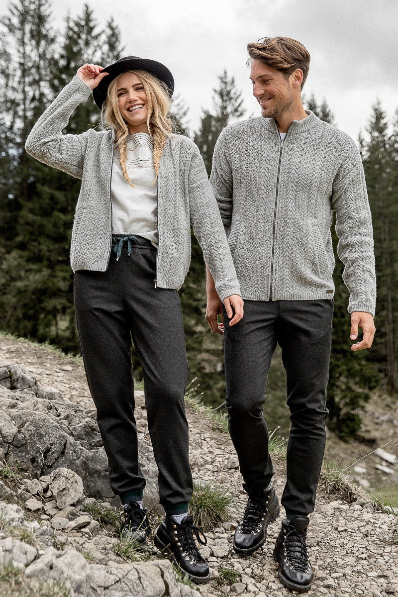 Almliebe Wander Jogger Rachel anthrazit Detail | Almliebe hiking jogger Rachel anthracite detail