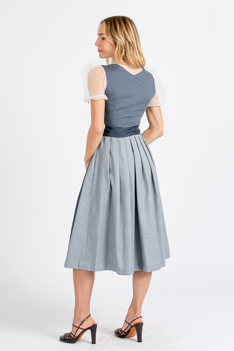 Alpenherz Dirndl mit abnehmbaren Flügelärmel Marie blau