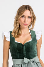 Alpenherz Dirndlbluse Ramona weiß Detail Herzausschnitt | Alpenherz Dirndlbluse Ramona white heart neckline detail
