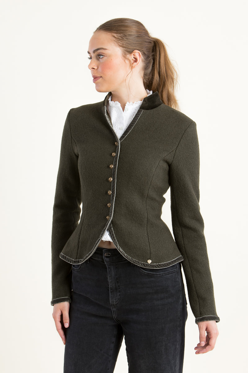 Alpenherz Trachtenjanker Josie oliv Detail | Alpenherz traditional jacket Josie olive detail