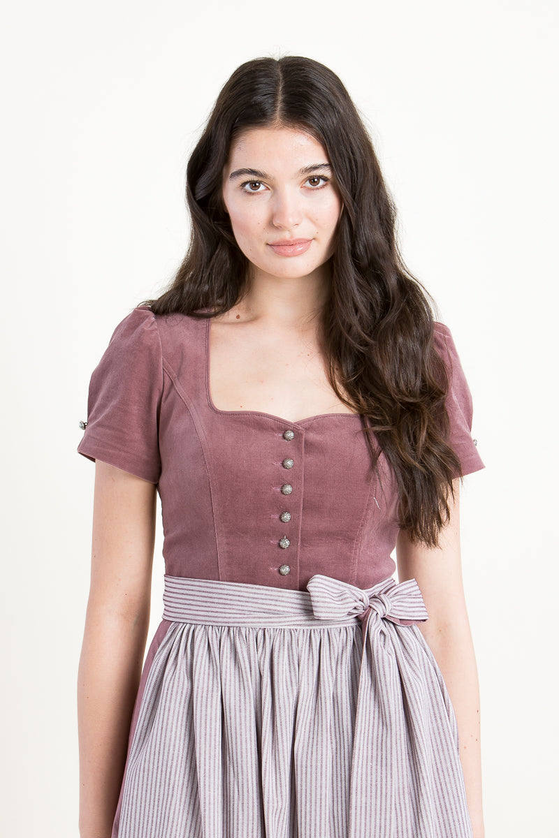 Anno Domini Halbarmdirndl Rosa rosenholz Detail Schürze | Anno Domini Half-Sleeve Dirndl Rosa rosewood apron detail