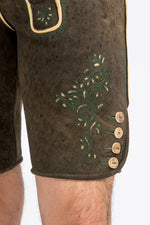 Beckert Hirschlederhose Maximus nussbaum Detail | Beckert Stag Leather Lederhosen Maximus Walnut detail