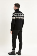 Dale of Norway Norweger Pullover Myking Detail | Dale of Norway Myking Nordic sweater detail