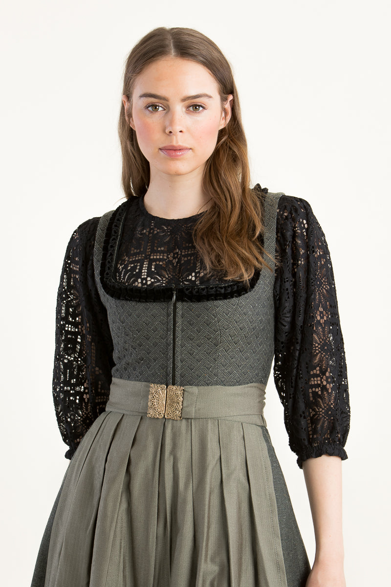 Kinga Mathe Dirndlbluse Oversized schwarz Detail | Kinga Mathe Dirndl Blouse Oversized black detail