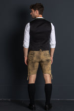Beckert Lederhose St. Gallen Mustang Grün Detail Stickerei | Beckert Lederhose St. Gallen Mustang Green embroidery detail