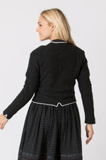 Astrifa Strickjanker Hollstadt graphit Getragen | Astrifa Knit Jacket Hollstadt graphite worn