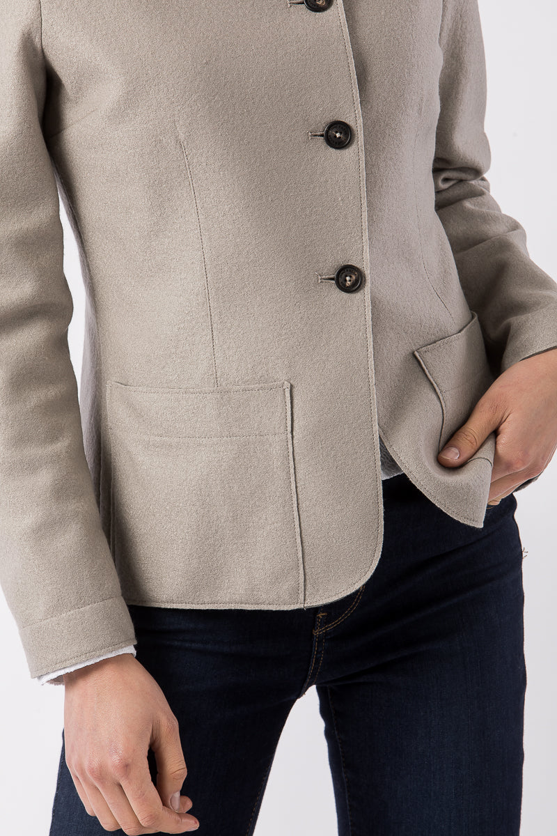 Josef & Anna Walk Blazer Carolin Offwhite Rückansicht | Josef & Anna Walk Blazer Carolin off-white back view