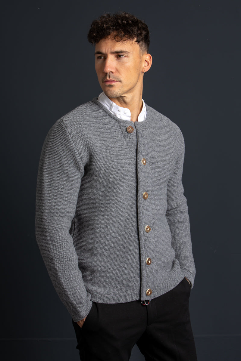 Liebling Strickjanker Thomas ohne Kapuze grau Vorderansicht | Liebling knitted janker Thomas without hood grey front view