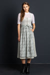 Almliebe Samtdirndl Boarische Braut grau Vorderansicht | Almliebe velvet dirndl Boarische Braut grey front view