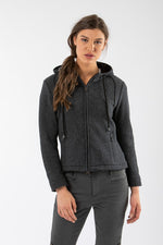 Almliebe Trachtenjacke Hirschberg anthrazit Detail | Almliebe Traditional Jacket Hirschberg anthracite detail