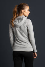 Houdini Fleecejacke Outright Cloudy Gray Getragen | Houdini fleece Outright Cloudy Gray worn