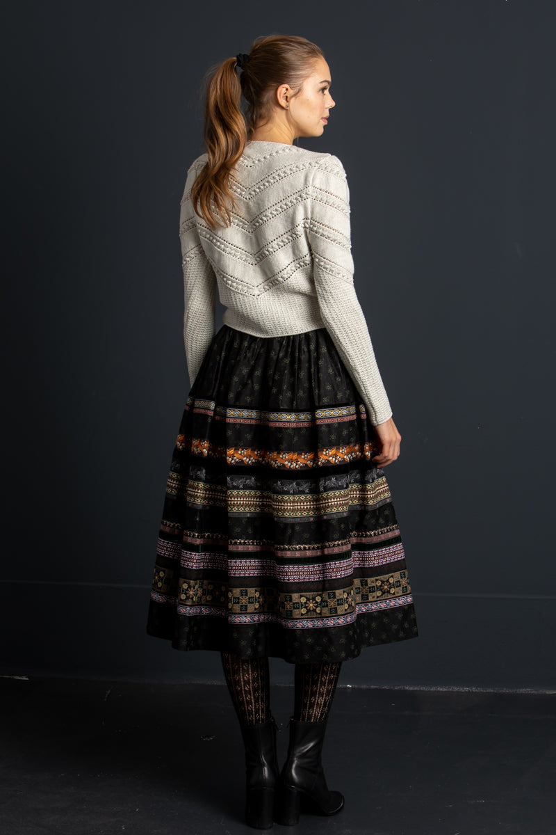 Gottseidank Strickjanker Ophelia Chamois Getragen | Gottseidank knit jacket Ophelia Chamois worn