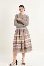 fei scho schee Strickjanker taupe Detail | fei scho schee Knit Janker taupe detail