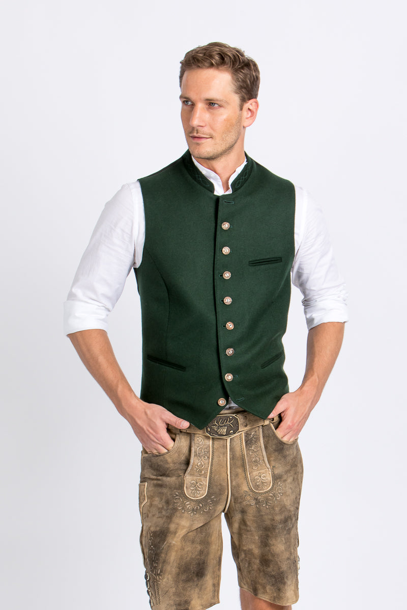 Gebrüder Orth Trachtenweste grün Detail | Gebrüder Orth traditional vest green detail