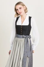 Gottseidank Dirndl Helene schwarz/chamois Getragen | Gottseidank Dirndl Helene black/chamois worn