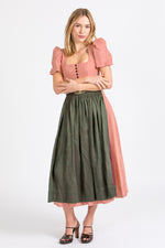 Gottseidank Ärmeldirndl Laura hagebutte oliv Puffärmel Vorderansicht | Gottseidank Laura sleeve dirndl rosehip olive puff sleeves front view