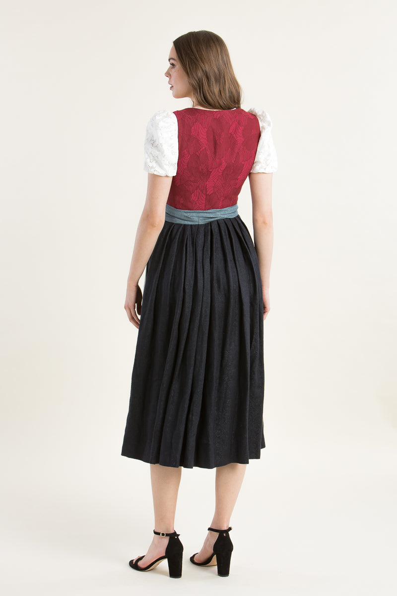 Gottseidank Dirndl Monika granatapfel Detail | Gottseidank Dirndl Monika pomegranate detail
