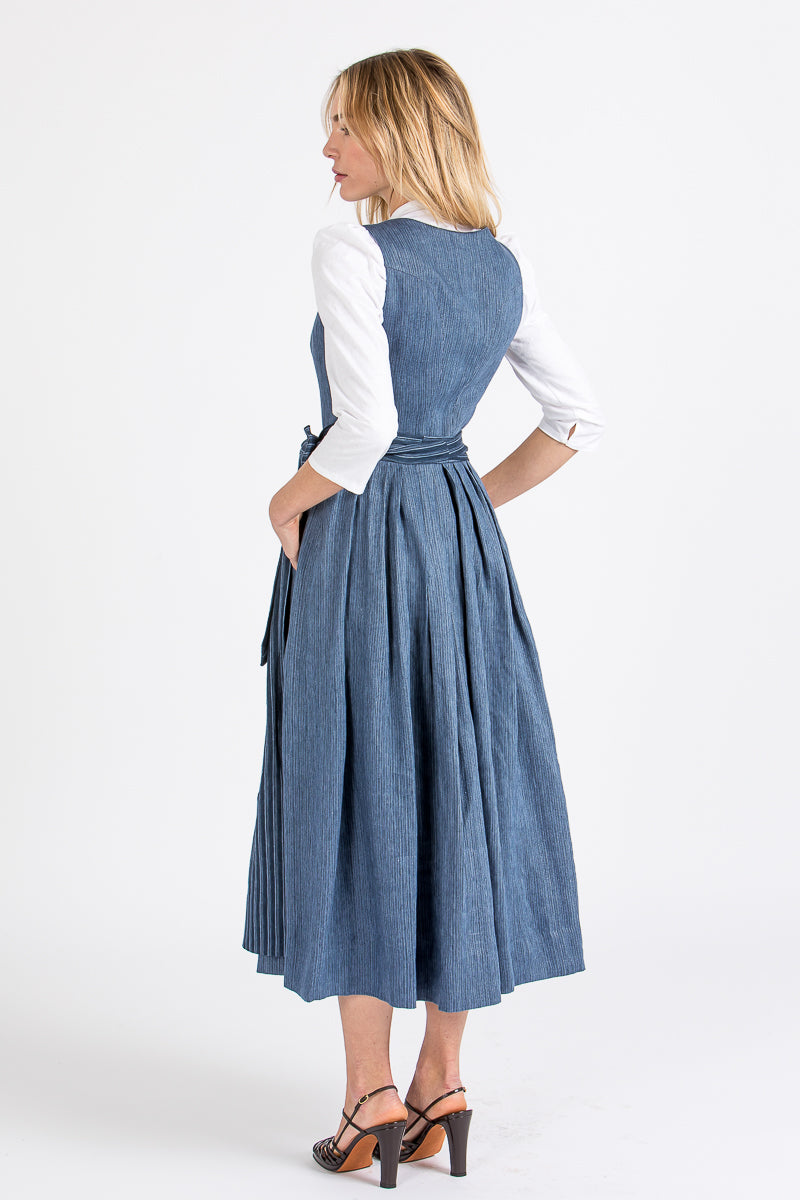 Gottseidank Dirndlbluse Done eierschale Getragen | Gottseidank Dirndl Blouse Done eggshell worn