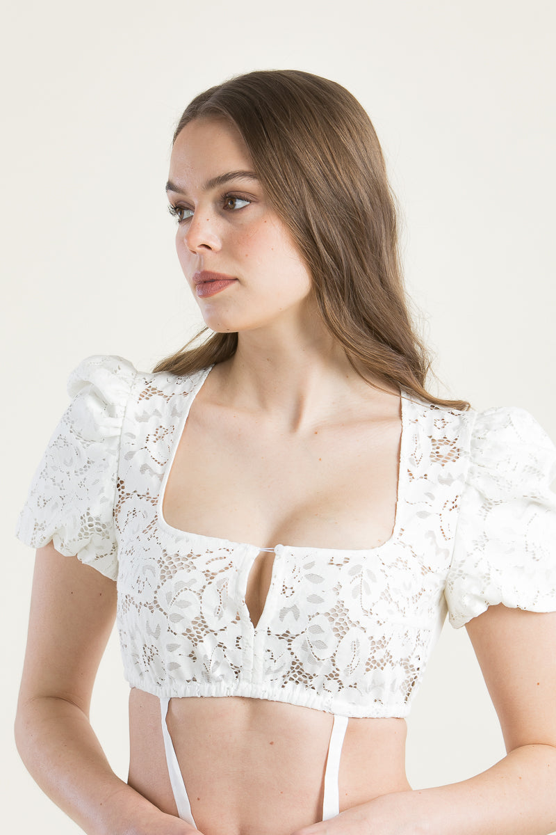 Gottseidank Dirndlbluse Irma Wolkencreme Detail Puffärmel | Gottseidank Dirndl Blouse Irma cloud cream puff sleeve detail
