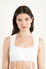 Gottseidank Dirndlbluse Maresa weiß Detail Spitzenborte | Gottseidank Dirndl Blouse Maresa white lace trim detail