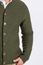 Gottseidank Strickjanker Aloisius bronzegrün Getragen | Gottseidank Knit Jacket Aloisius bronze green worn