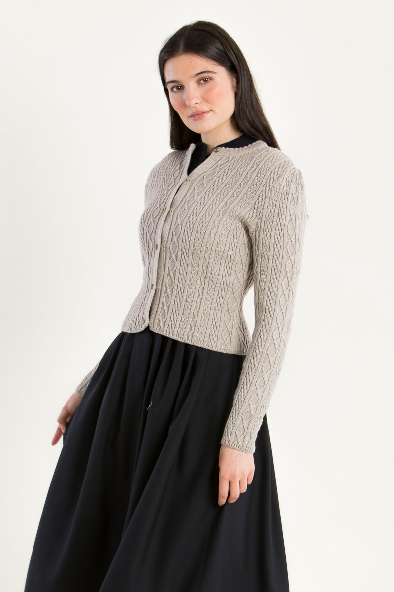 Gottseidank Strickjanker Sophia rahm Vorderansicht | Gottseidank knitted janker Sophia cream front view