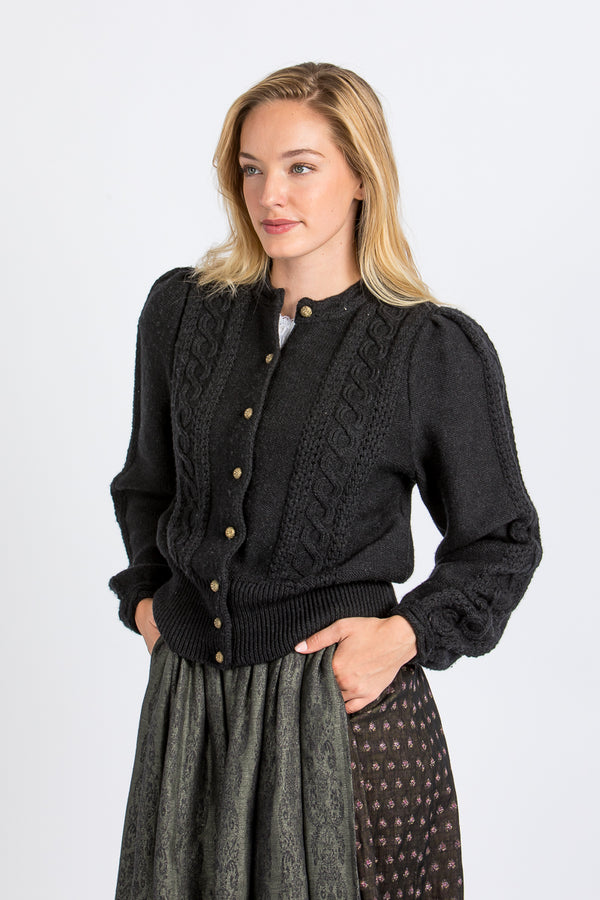 Gottseidank Strickjanker Lea Lakritz Vorderansicht | Gottseidank knit jacket Lea Licorice front view