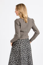 Gottseidank Strickjanker Mirl Horn Getragen | Gottseidank knit jacket Mirl Horn worn