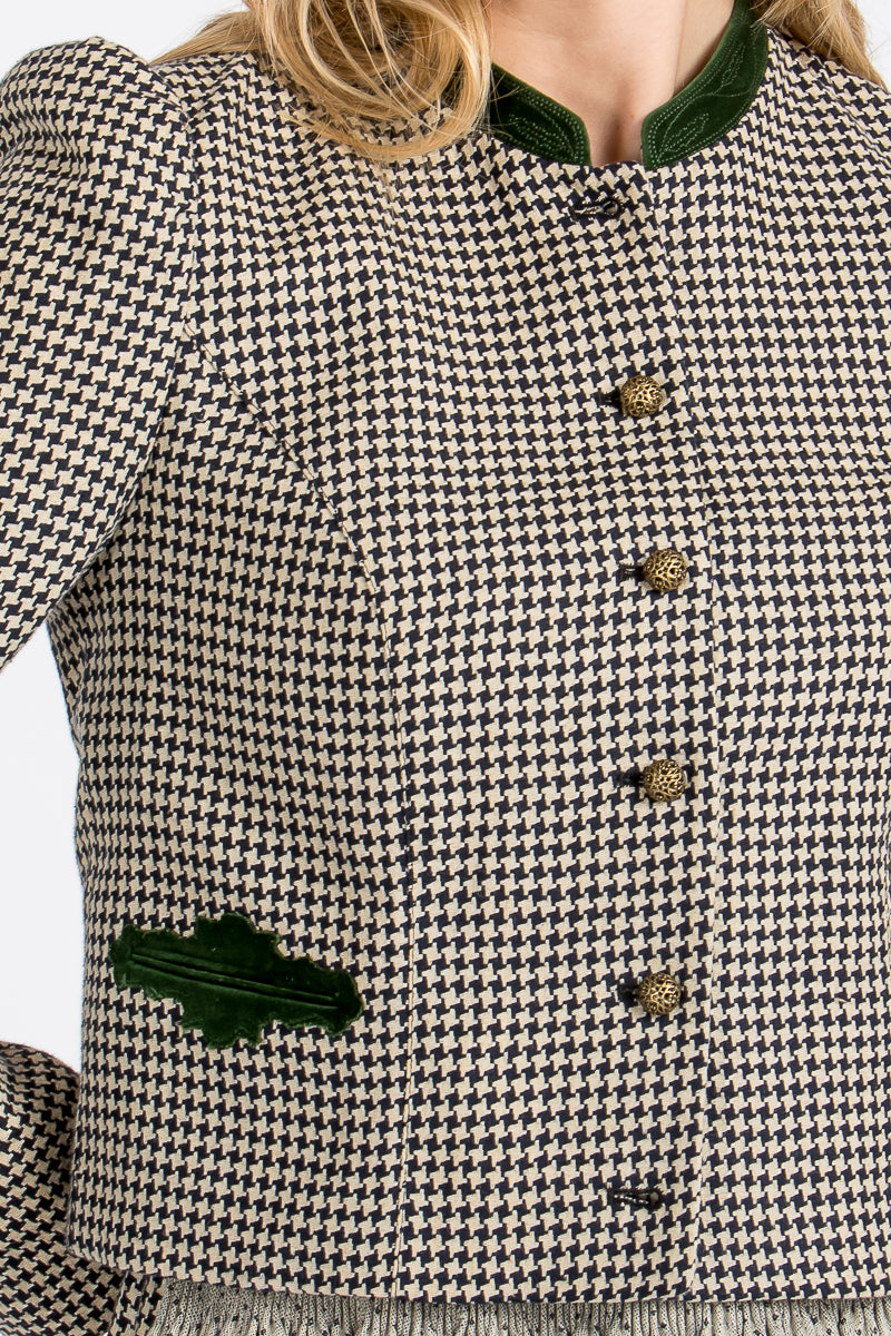 Gottseidank Trachtenjacke Flora Navy Detail | Gottseidank traditional jacket Flora navy detail