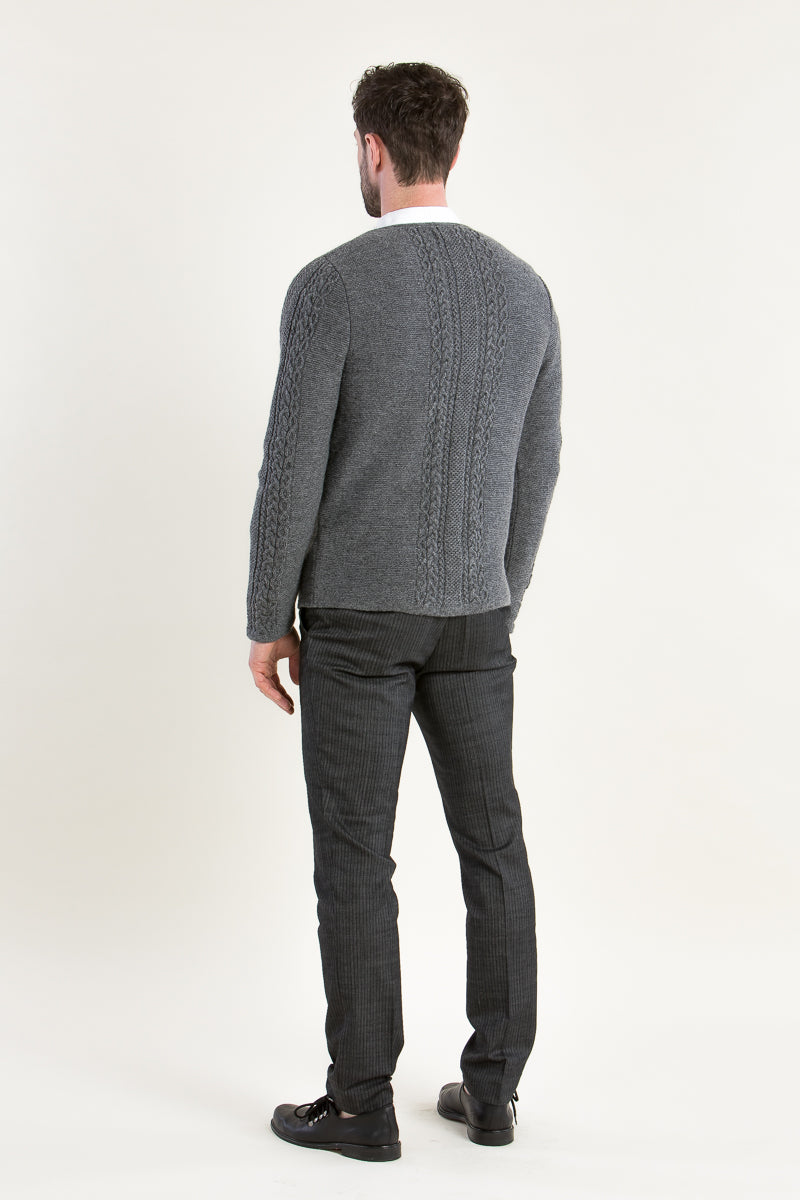 Grasegger Strickjanker grau Getragen | Grasegger Knit Jacket grey worn