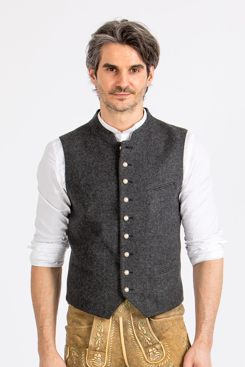 Grasegger Trachtenweste Aurach anthra Detail | Grasegger traditional vest Aurach anthracite detail