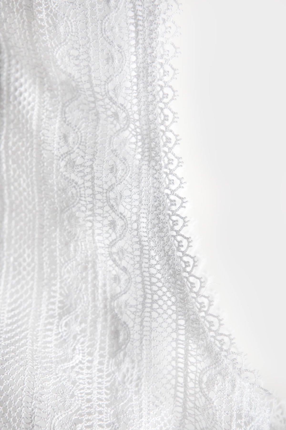 Gottseidank Dirndlbluse Bijoux weiß Rückansicht | Gottseidank dirndl blouse Bijoux white back view