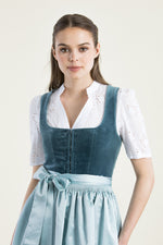 Hammerschmid Dirndlbluse Anja weiß Getragen | Hammerschmid Dirndl Blouse Anja White worn