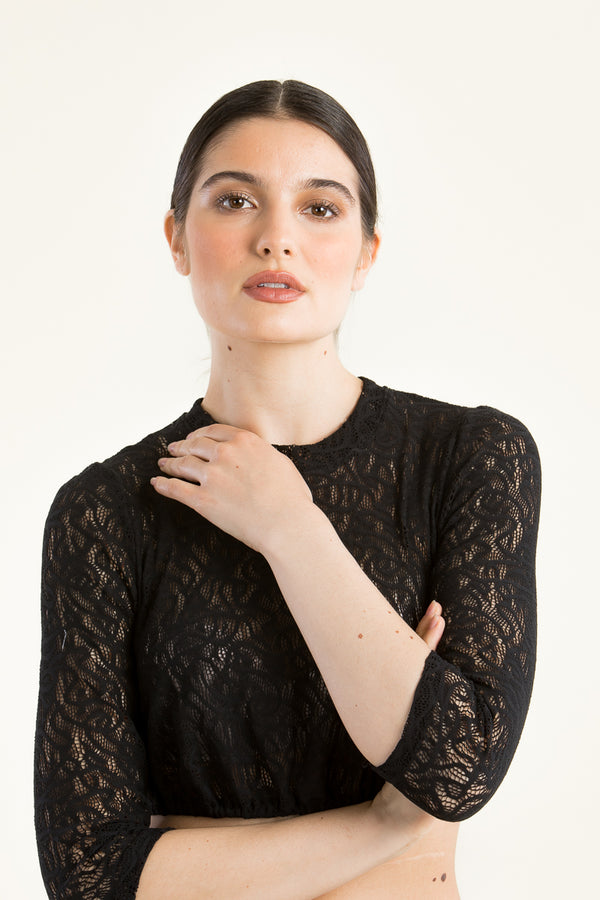 Hammerschmid Spitzen-Dirndlbluse Alina schwarz Vorderansicht | Hammerschmid Lace Dirndl Blouse Alina Black front view