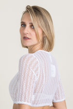 Hammerschmid Dirndlbluse Dunja weiß Getragen | Hammerschmid dirndl blouse Dunja white worn