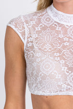 Hammerschmid Spitzen-Dirndlbluse Babsi weiß Getragen | Hammerschmid Lace Dirndl Blouse Babsi White worn