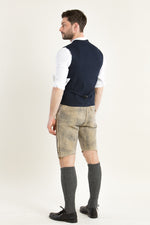 Hammerschmid Trachtenweste Rudi blau Getragen | Hammerschmid Trachtenweste Rudi blue worn